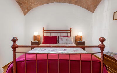 Accommodation:&nbsp;Rustico Apartment With Pool, Casole D'elsa