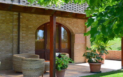 Cottage Leo