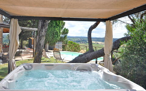 Capanna Al Lago: Swimming Pool, Resort, Shade, Outdoor Furniture, Leisure, Eco Hotel, Outdoor Structure, Jacuzzi, Backyard