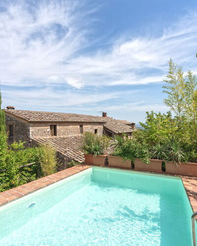 Podere Lorena, Charming Tuscan Farmhouse: Blue, Architecture, Swimming Pool, Composite Material, Estate, Hacienda, Villa, Farmhouse, Courtyard, Backyard