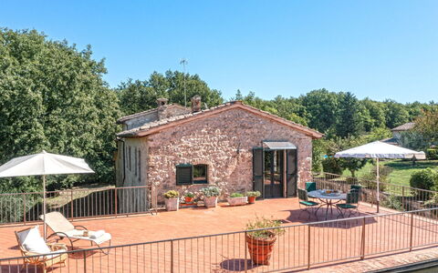 Casale del Timignano, Private Villa with Huge Gard: Cottage, Brick, Estate, Yard, Farmhouse, Flowerpot, Villa, Houseplant, Balcony, Backyard