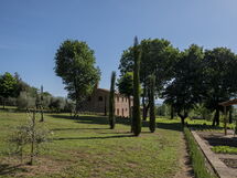 Villa Cortona: Eco-Sustainable Luxury Estate with