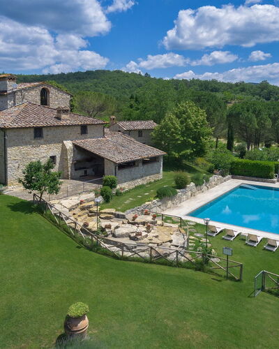 La Dimora del Chianti Dimora: Stunning Tuscan Vill: Swimming Pool, Estate, Resort, Villa, Thermae, Farmhouse, Eco Hotel, Hacienda, Landscaping, Mansion