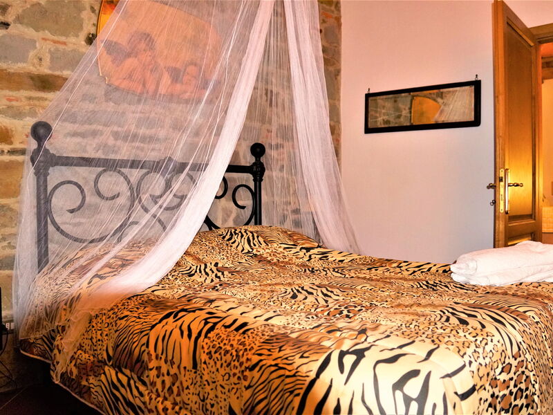 Accommodation:&nbsp;Gina