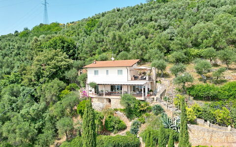 Uno Sguardo sul Mare: Landscape, Rural Area, Plant Community, Hill Station, Cottage, Spring, Estate, Slope, Village