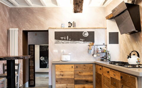 Accommodation:&nbsp;Canto alla Luna