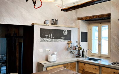 Accommodation:&nbsp;Canto alla Luna