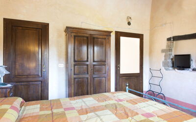 Accommodation:&nbsp;Cecilia