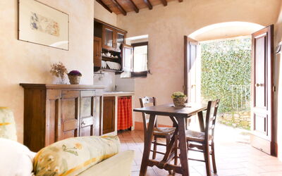 Accommodation:&nbsp;Cecilia