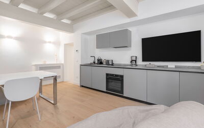 Accommodation:&nbsp;Deservi Elegant Apt. Brunelleschi