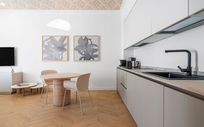 Accommodation:&nbsp;Deservi Elegant Apt. Boccaccio