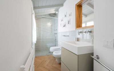 Accommodation:&nbsp;Deservi Elegant Apt. Boccaccio