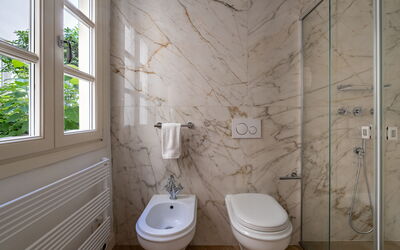 Accommodation:&nbsp;Deservi Elegant Apt. Vasari