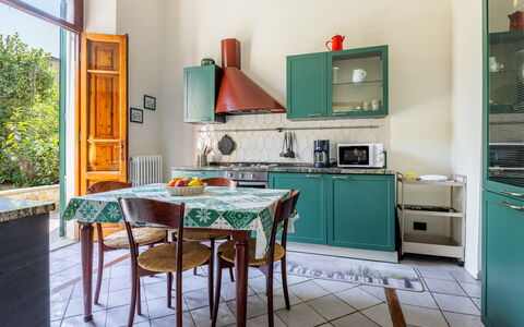 Casa Olivia With Garden And Wifi: Interior Design, Flooring, Furniture, Kitchen, Floor, Major Appliance, Room, Home, Kitchen Appliance, Cabinetry