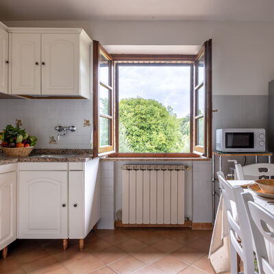 Oliveto Del Cantarello: Interior Design, Kitchen Appliance, Kitchen, Wood, Furniture, Flooring, Major Appliance, Cabinetry, Countertop, Room