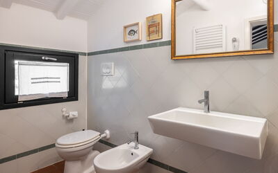 Accommodation:&nbsp;Cottage