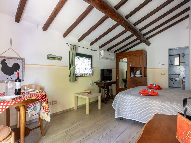 Accommodation:&nbsp;Cottage