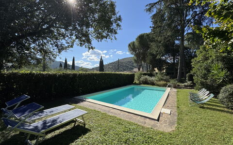 Allo Scoiattolo: Swimming Pool, Shade, Garden, Resort, Eco Hotel, Landscaping, Backyard, Hacienda, Yard, Hedge