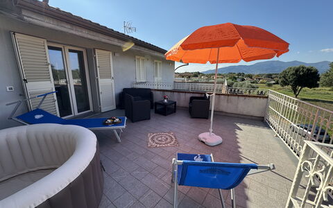 Villa al Glicine Proprietà: Furniture, Outdoor Furniture, Home, Chair, Balcony, Apartment, Shade, Swimming Pool, Resort, Hotel