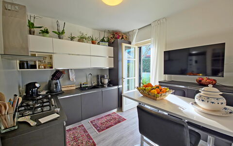 I Cipressi: Kitchen, Furniture, Interior Design, Countertop, Kitchen Appliance, Flooring, Major Appliance, Room, Apartment, Home Appliance