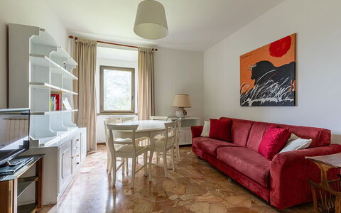 Relais de Ricci: Furniture, Interior Design, Flooring, Floor, Wall, Couch, Wood, Room, Ceiling, Living Room