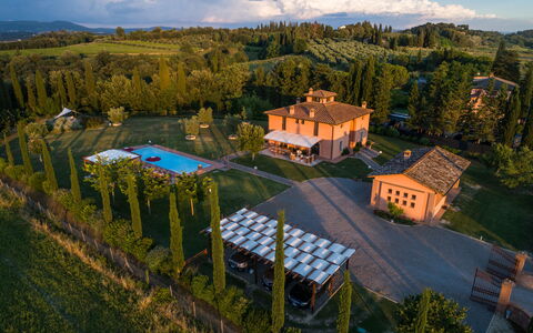 Villa Peccioli: Estate, Swimming Pool, Eco Hotel, Resort, Villa, Mansion, Hacienda