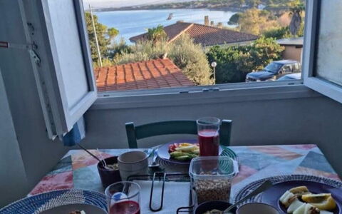 La Torre sul Ponte, Seaview, Garden: Tableware, Drinkware, Food, Serveware, Table, Furniture, Dishware, Plate, Breakfast, Fruit