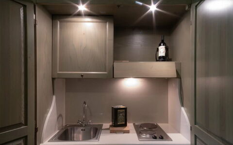 Accommodation:&nbsp;Feritoie