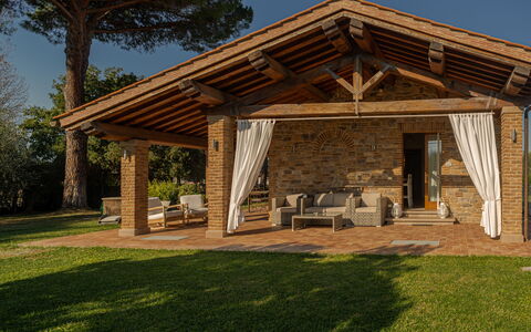 Villa Bolgheri Vermentino Castagneto Carducci: Wood, Roof, Land Lot, Cottage, Home, Shade, Porch, Outdoor Structure, Estate, Beam