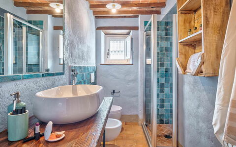 Villa Vita Bella: Bathroom, Plumbing Fixture, Interior Design, Wall, Flooring, Floor, Tap, Bathroom Sink, Sink, Ceiling