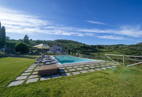Villa Serena: Swimming Pool, Cumulus, Outdoor Furniture