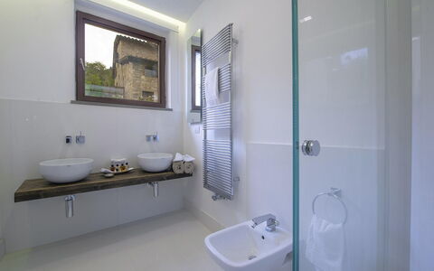Villa del Fattore: Plumbing Fixture, Bathroom, Flooring, Bathroom Sink, Interior Design, Sink, Floor, Tap, Plumbing, Home