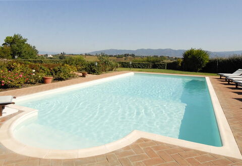 Villa Michelangelo: Swimming Pool, Composite Material, Resort, Water Feature, Hacienda, Villa, Thermae, Eco Hotel, Hotel, Tile