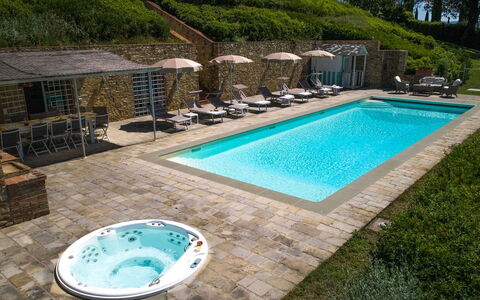 Villa Chianti: Swimming Pool, Outdoor Furniture, Resort, Umbrella, Leisure, Sunlounger, Eco Hotel, Garden, Water Feature, Flagstone