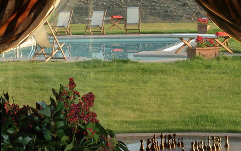 Villa Montichiello: Shade, Lawn, Garden, Curtain, Yard, Eco Hotel, Design, Backyard, Chair, Houseplant