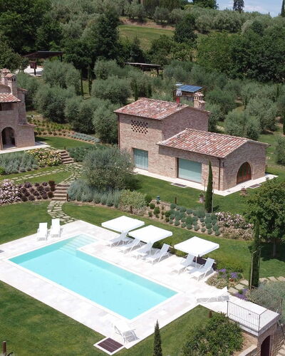 Villa Ripa: Estate, Shrub, Garden, Home, Swimming Pool, Landscaping, Farmhouse, Villa, Resort, Backyard