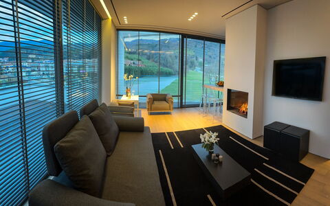 Villa Bilor Luxe: Furniture, Interior Design, Flooring, Couch, Floor, Living Room, Lighting, Home, Ceiling, Apartment