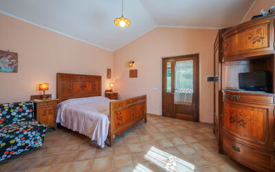 Accommodation:&nbsp;Il Giuncheto Chalet Piscina