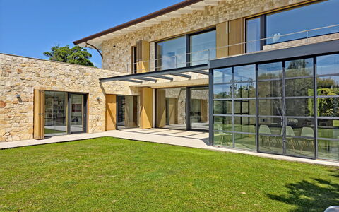 Villa Elena: Building, Home, Residential Area, Facade, Door, House, Architecture, Estate, Cottage, Farmhouse