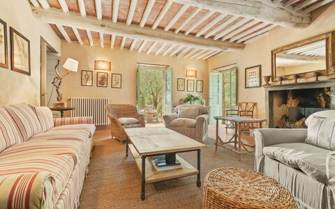 La Sorgente: Furniture, Wall, Wood, Couch, Interior Design, Living Room, Home, Chair, Table