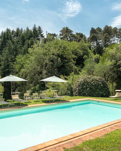 La Sorgente: Swimming Pool, Shrub, Resort, Garden, Eco Hotel, Landscaping, Shade, Estate, Hacienda, Lawn