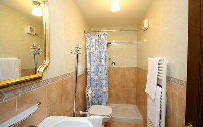 Accommodation:&nbsp;Casale 12