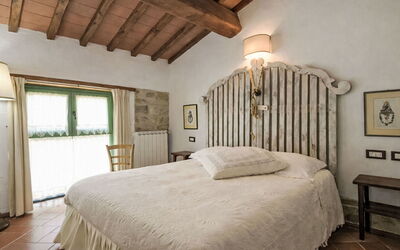 Accommodation:&nbsp;Il Pastore 985.3
