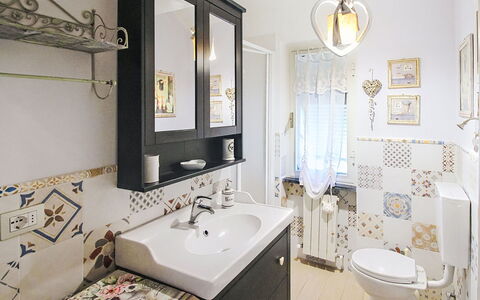 La Casa Azzurra: Interior Design, Wall, Flooring, Bathroom Sink, Plumbing Fixture, Bathroom, Floor, Sink, Tap, Ceiling