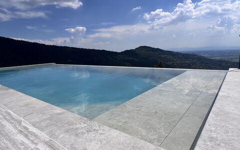 Villa Maddalena alla Guglielmesca: Composite Material, Swimming Pool, Concrete, Tile, Flagstone