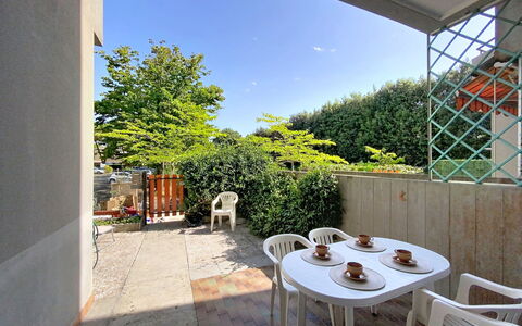 Villaggio Podere San Luigi: Residential Area, Home, Apartment, Urban Design, Balcony, Shade, Daylighting, Plaster