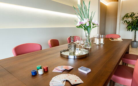Il Poggiarellone 14: Furniture, Interior Design, Table, Wood, Desk, Flooring, Chair, Lighting, Kitchen & Dining Room Table, Dining Room