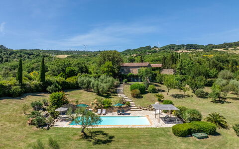 Cinque Cipressi 8: Resort, Swimming Pool, Estate, Garden, Hacienda, Eco Hotel, Leisure, Landscaping, Villa, Backyard