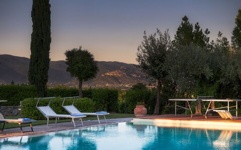 Casale dei Girasoli 14: Swimming Pool, Blue, Resort, Thermae, Eco Hotel, Outdoor Furniture, Sunlounger, Hacienda, Resort Town, Estate