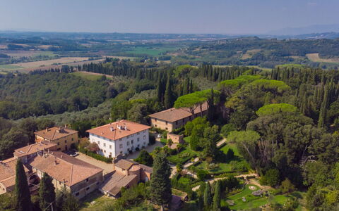 Tenuta di Pratello 24: Residential Area, Landscape, Estate, Land Lot, Human Settlement, Rural Area, Bird'S-Eye View, Aerial Photography, Mansion, Suburb